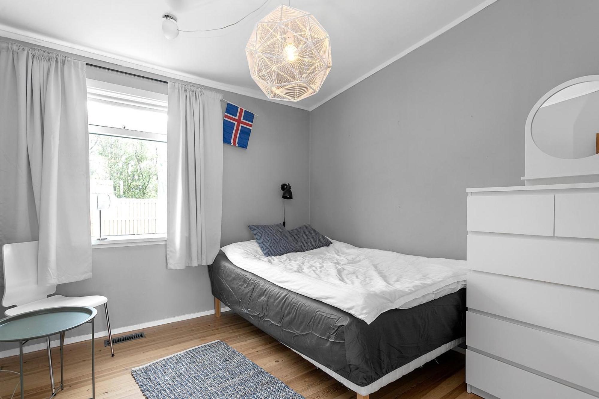 House - Villa With Garden And Hot Tub, 2 Min From Reykjavik Garthabaer 外观 照片